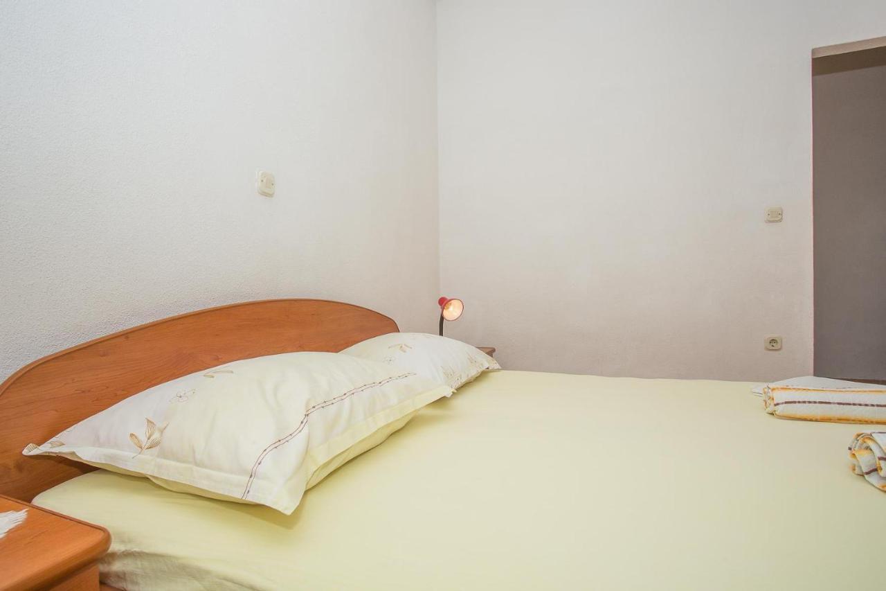 Apartments Nuic 748 Makarska Esterno foto