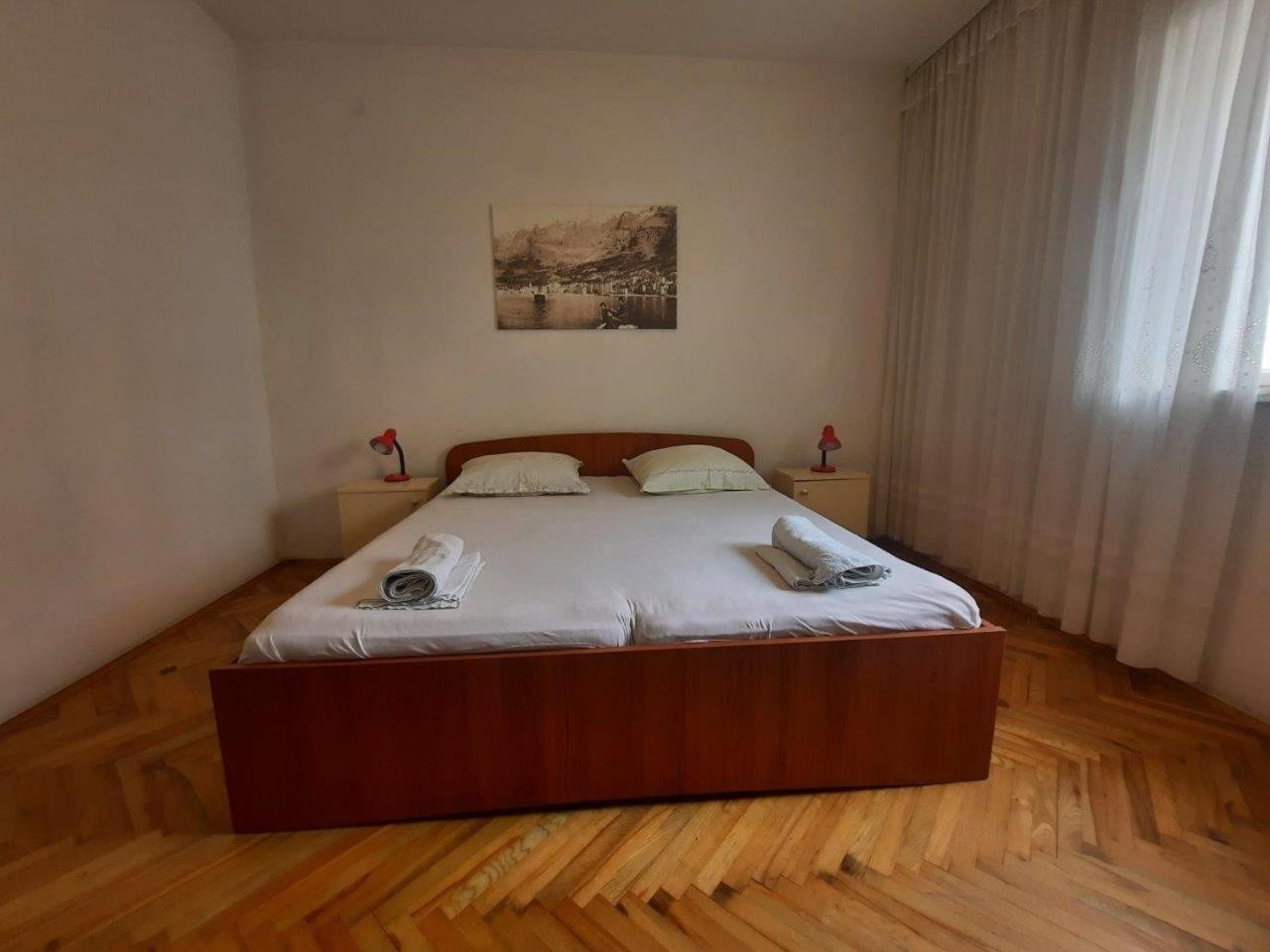 Apartments Nuic 748 Makarska Esterno foto